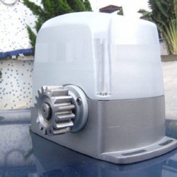 Low Voltage Sliding Gate Opener